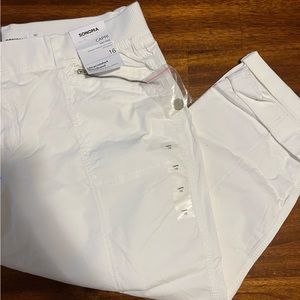 Sonoma white capris size 16 NWT